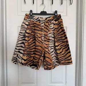 Dressed in LALA Black and Tan Tiger Print Women Shorts